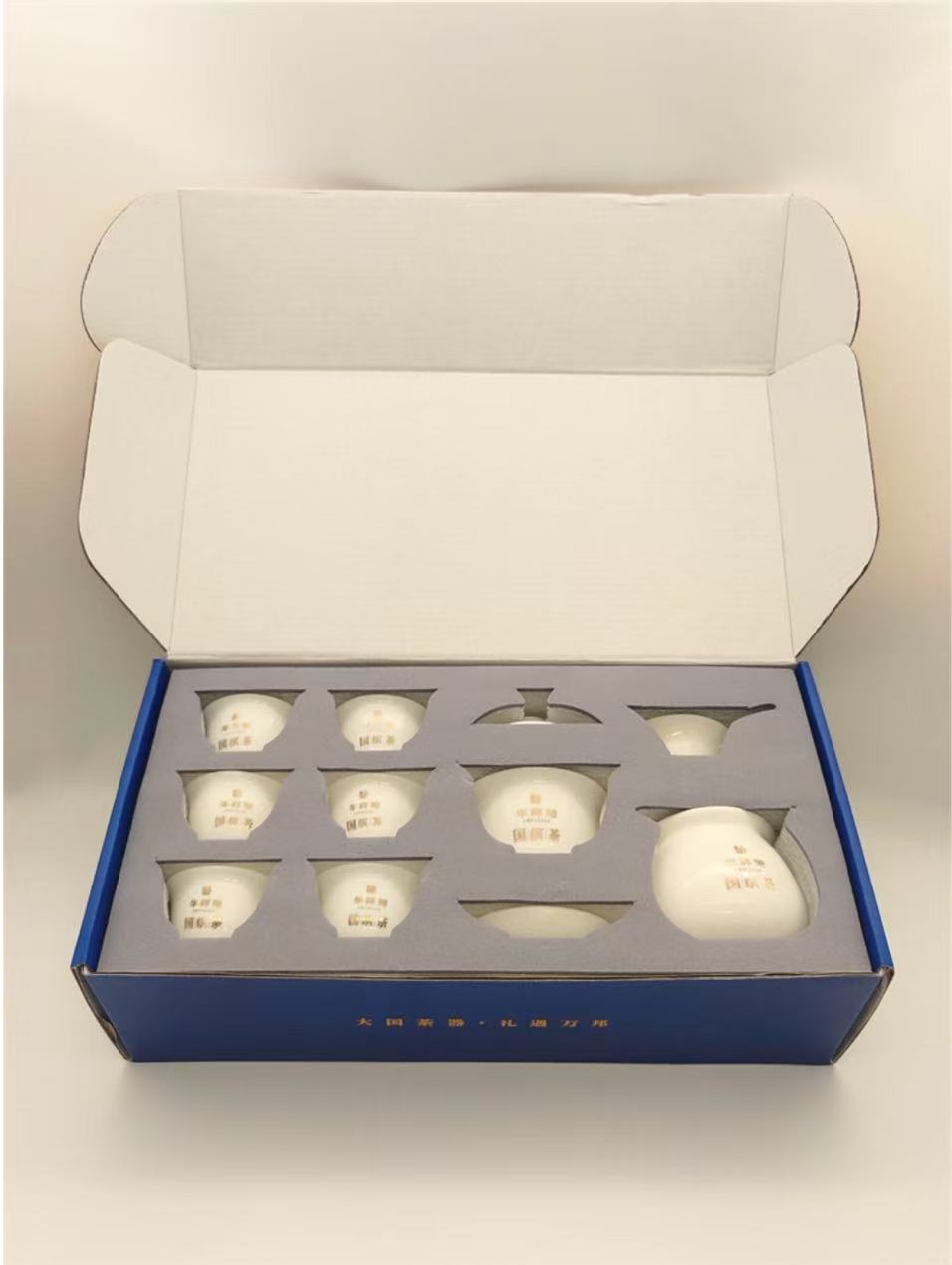 华祥苑-白瓷9入茶组(雅叙茶礼) 华祥苑-白瓷9入茶组(雅叙茶礼)